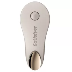  Satisfyer – Little Secret alsóba helyezhető, viselhető vibrátor, távirányítóval (fehér - elemes)
