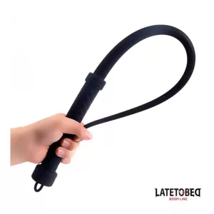 LateToBed – korbács (61 cm)