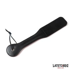 LateToBed – paskoló, SLAVE felirattal