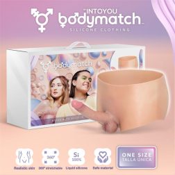   IntoYou Bodymatch szilikon boxer, integrált realisztikus dildóval (18 cm - világos bőrszín)