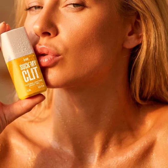 INTT – Suck My Clit! szívó érzést keltő stimuláló gél hölgyeknek, mangóillatú (15 ml) 